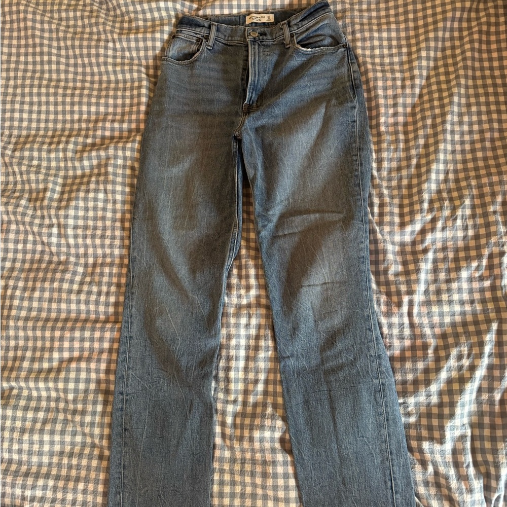 Abercrombie & Fitch Women's Straight Leg Blue Jeans